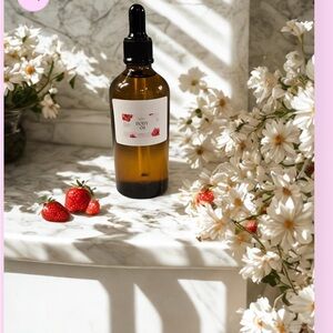 Gloss & Glo Body Oil